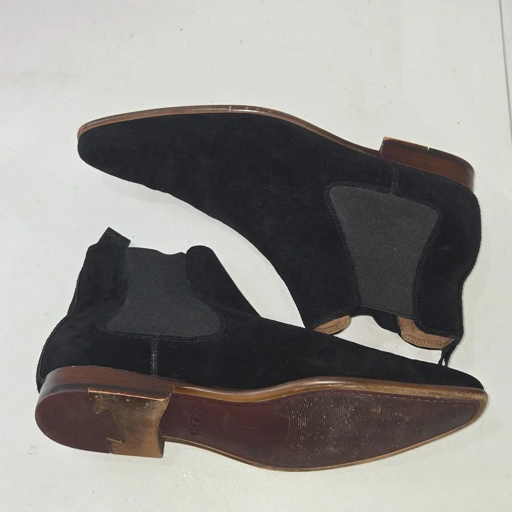 ALDO Mens Black Suede Chelsea Boots Size 10 Pointed Toe Ankle Boot AC439